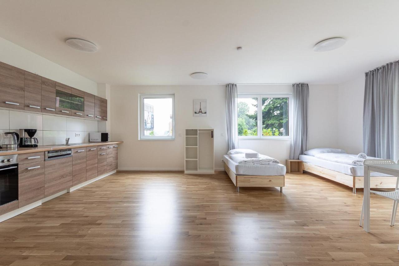 T&K Apartments - Bergisch Gladbach - 3 Comfortable Apartments - 18 Min To Fair Messe Cologne Buitenkant foto